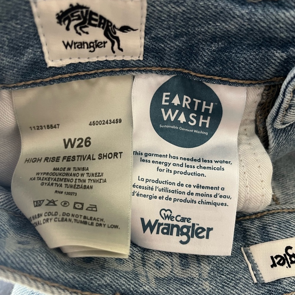 Wrangler festival high waist cut off jeans shorts NWT 26 - Picture 11 of 11